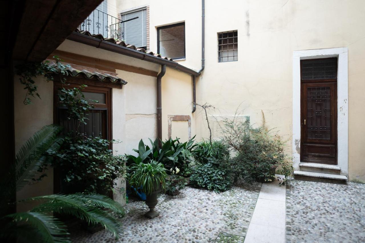 Becket Verona Flat Exterior photo
